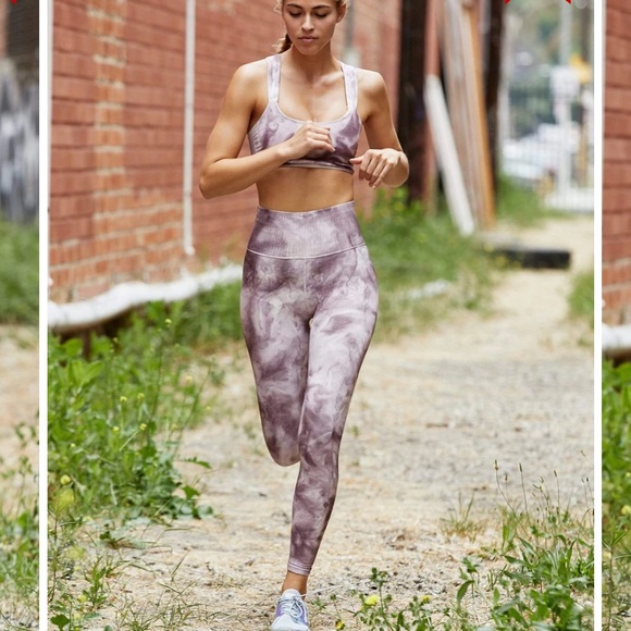 Free People Movement Good Karma tie-dye leggings - Picture 11 of 15